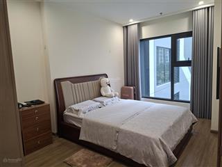 Căn hiếm  1n 45m2 view bể bơi gs6 vinhomes smart city