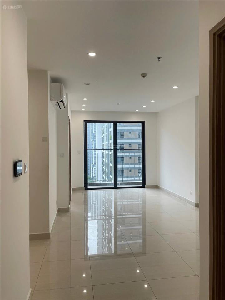 Căn hiếm ban 2n2 62,8m2 tại s402 vinhomes smart city