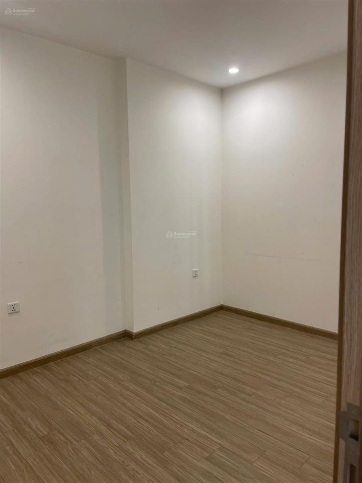 Căn hiếm ban 2n2 62,8m2 tại s402 vinhomes smart city