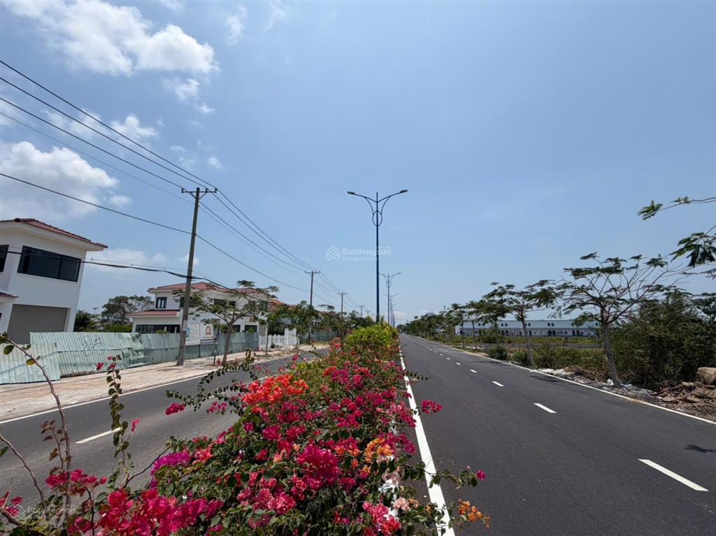 Mặt tiền lương văn nho  409m² đất thổ cư, vị trí vàng để kinh doanh, xây trọ