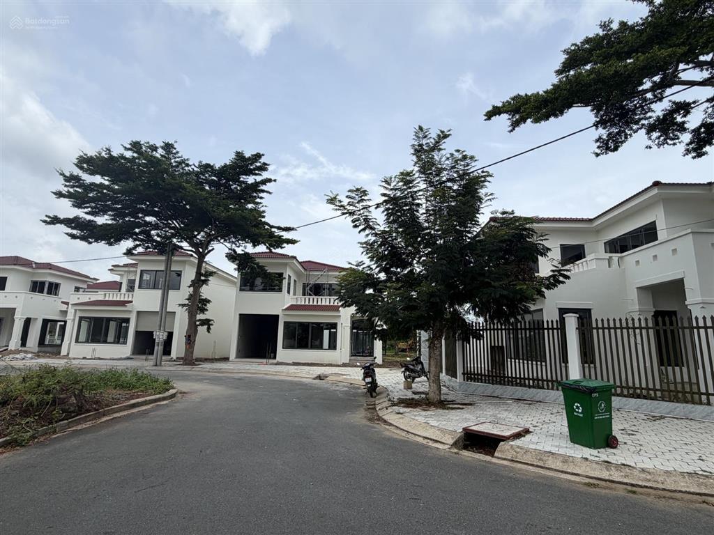 Nền villa view công viên, chỉ 23 tr/m2, diện tích 500m2 cực kỳ thoáng mát