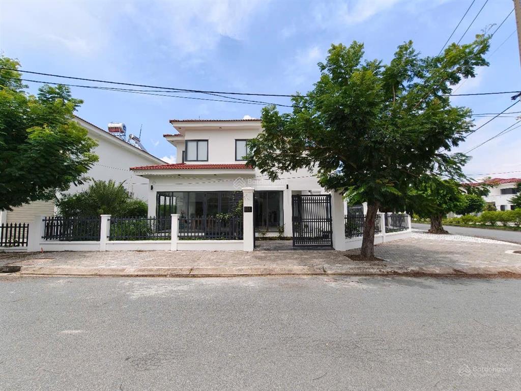 Cho thuê villa nghĩ dưỡng tại kdc phước lộc, cần giờ đầy đủ nội thất mới. chỉ 35tr/tháng