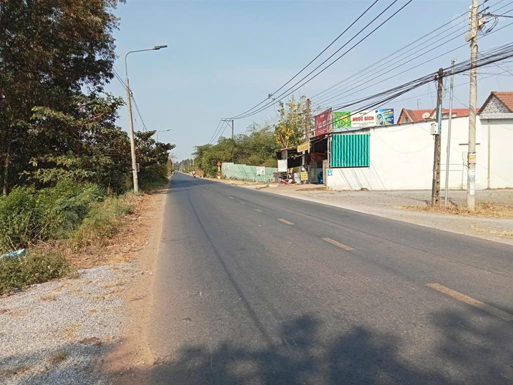 Bán gấp đất 15000m2 tại bàu cạn, giá thỏa thuận.