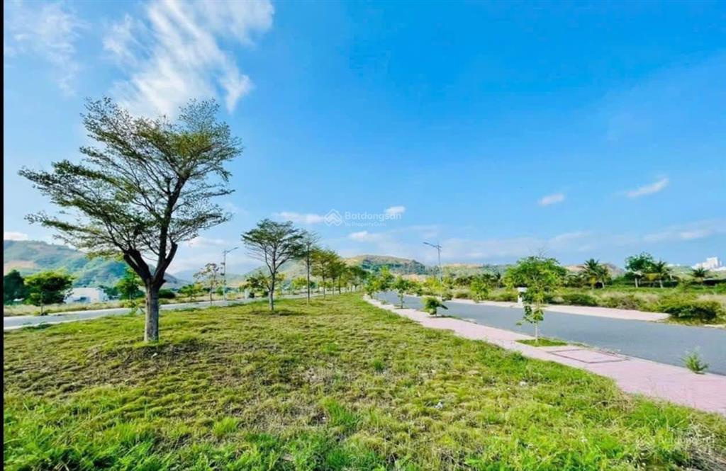 Lô góc đẹp dự án ven sông tắc  lô hiếm có đầu tư tốt  đối diện view núi  gần công viên