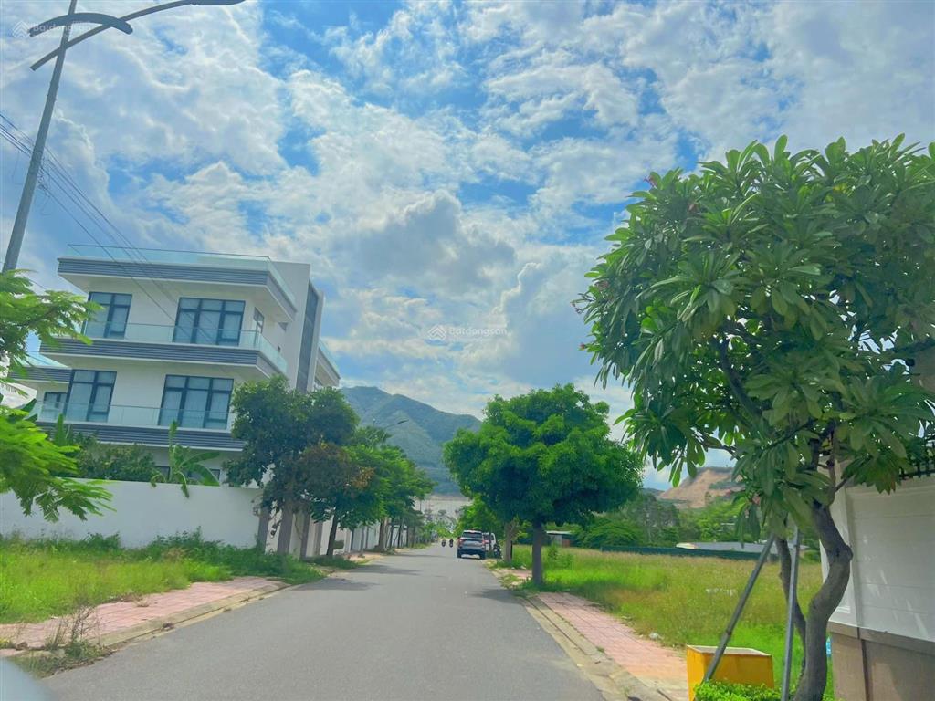 Cần bán gấp, không có lô thứ 2 giá này. chỉ 17 triệu/m. mua vào lời ngay