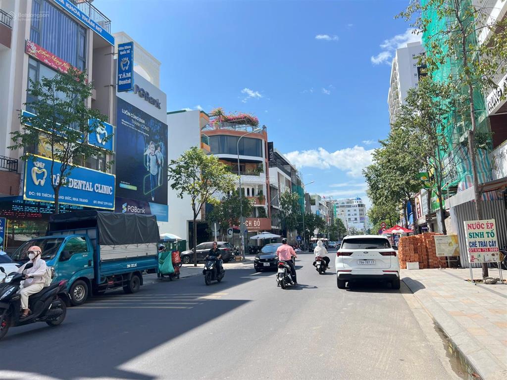 Cần bán gấp nên mới có giá này  7,6 tỷ sở hữu 100m2  thích quảng đức  kđt hà quang 2