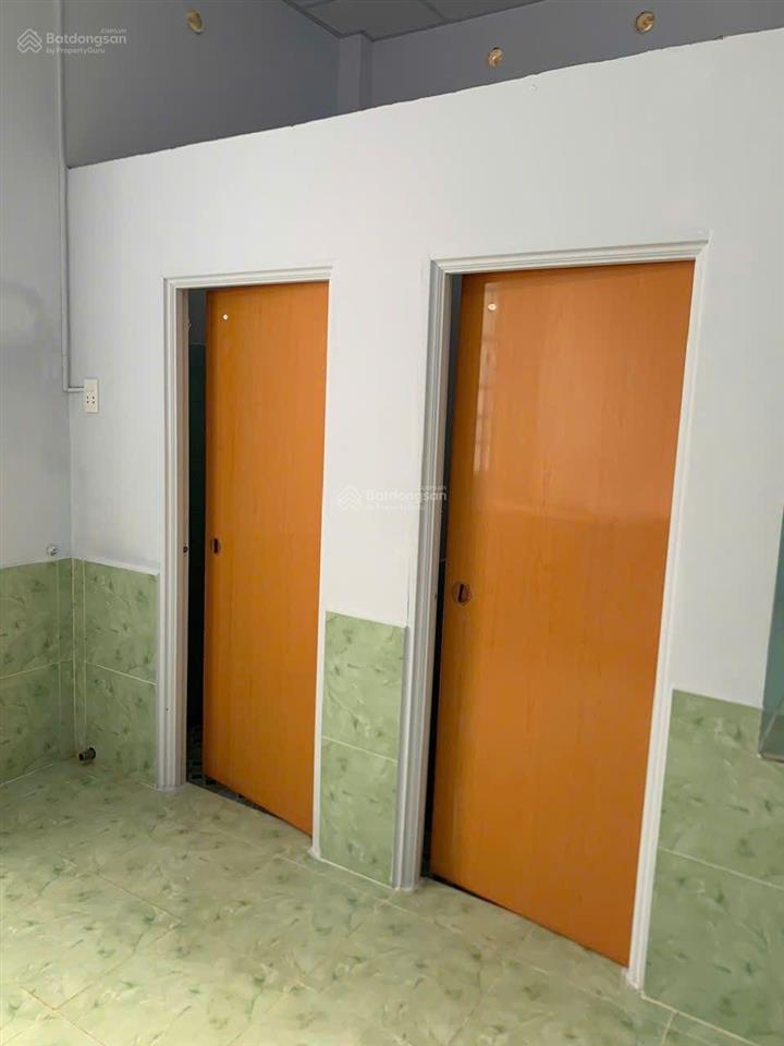 Bán nhà mặt tiền đường 836 ngang 5x21m giá 8tỷ có sân để xe oto
