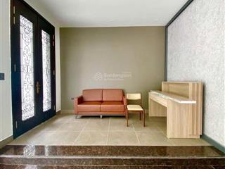 C.h.o t.h.u.ê căn liền kề tại vinhomes marina, 100m2, 5 tầng, 6 ngủ full chỉ 28 triệu