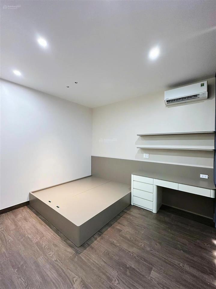 Cho thuê nguyên căn vinhomes marina mới tinh, 4 ngủ full đồ chỉ 43 triệu0912 473 ***