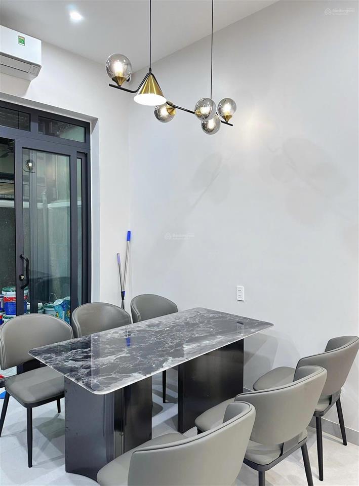 Cho thuê nguyên căn vinhomes marina mới tinh, 4 ngủ full đồ chỉ 43 triệu0912 473 ***