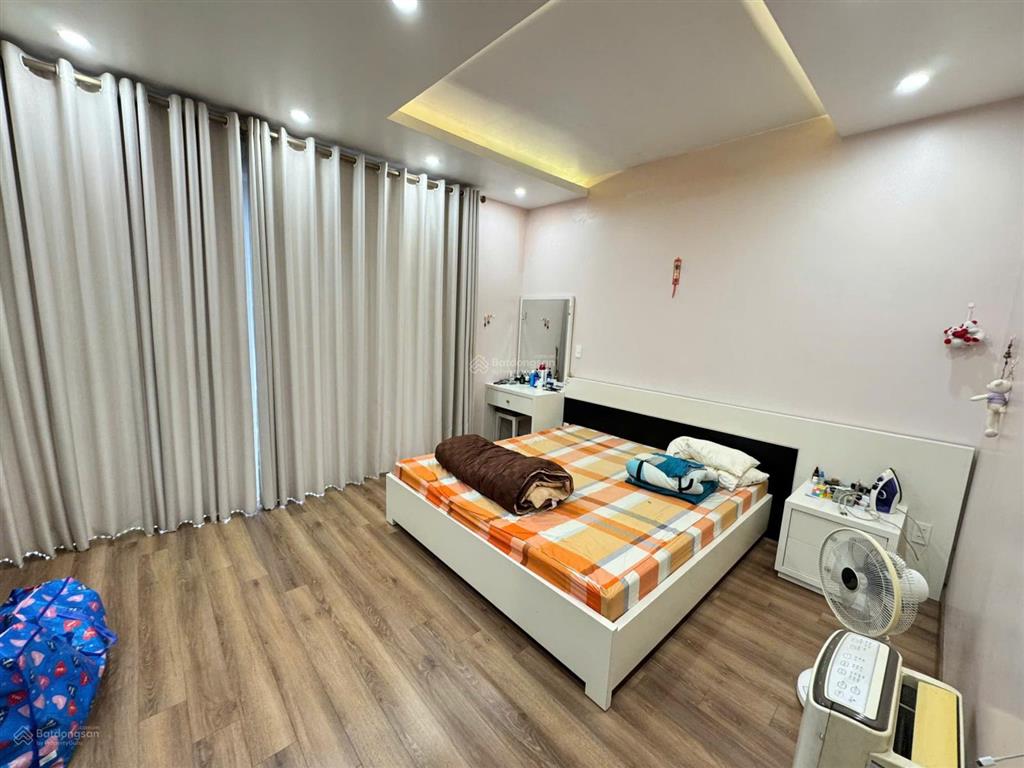 Cho thuê nhà tại lê hồng phong mới đẹp vị trí đẹp giá tốt, 4 ngủ full đồ chỉ 16tr  0912 473 ***