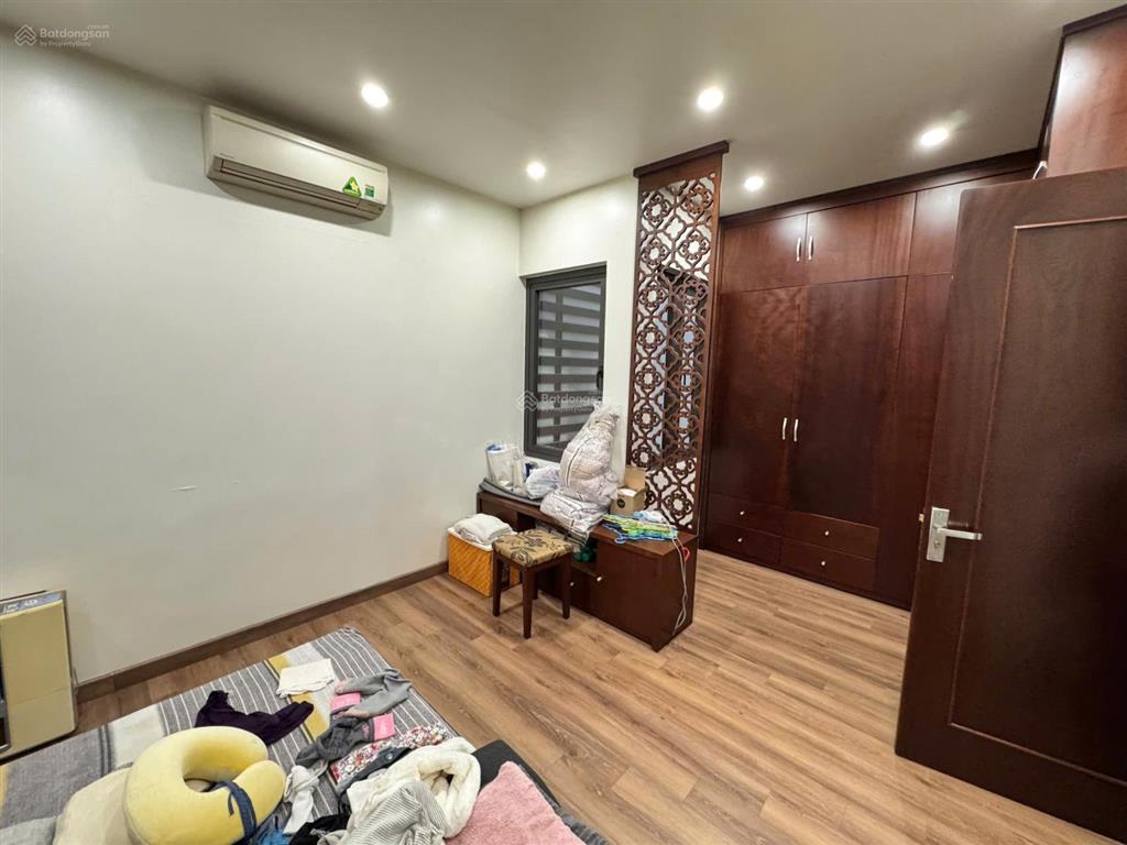 Cho thuê nhà tại lê hồng phong mới đẹp vị trí đẹp giá tốt, 4 ngủ full đồ chỉ 16tr  0912 473 ***