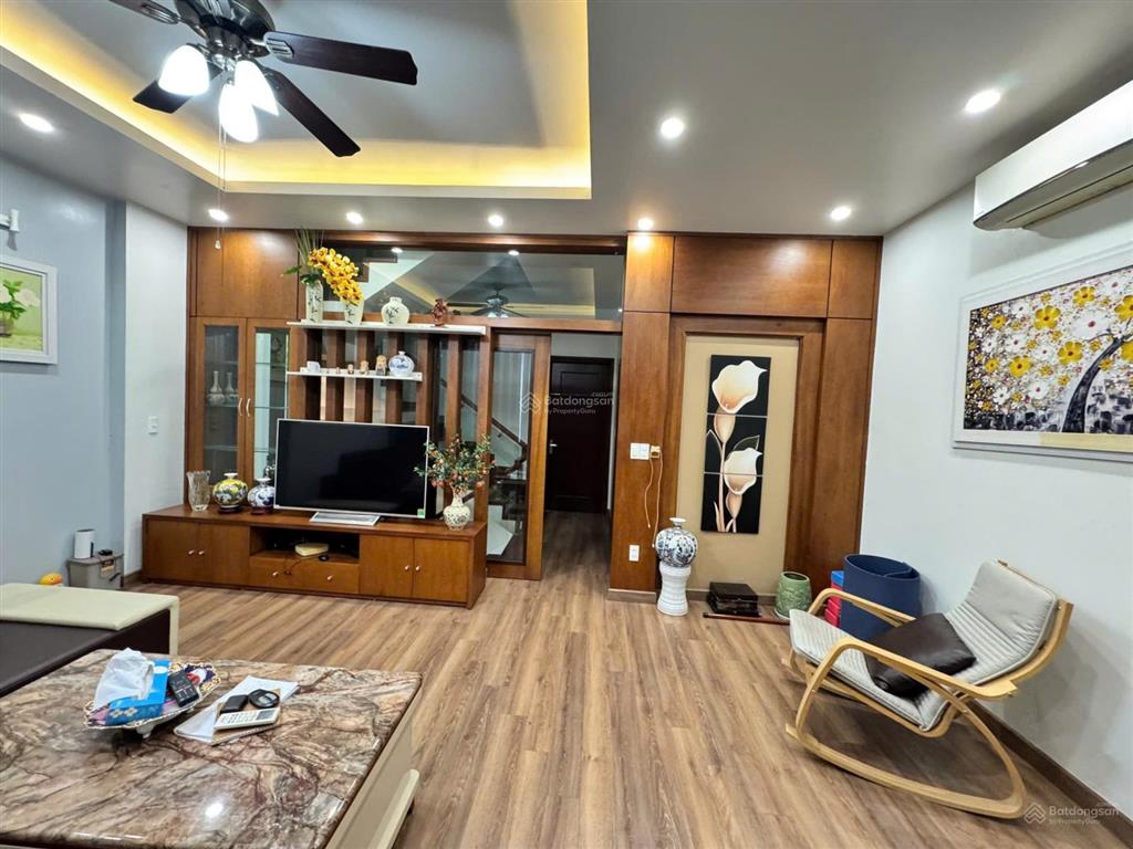 Cho thuê nhà tại lê hồng phong mới đẹp vị trí đẹp giá tốt, 4 ngủ full đồ chỉ 16tr  0912 473 ***