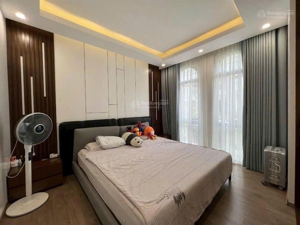 C.h.o t.h.u.ê n.h.à tại nguyên căn vinhomesmarina mới tinh 4 ngủ full chỉ 29tr0912 473 ***