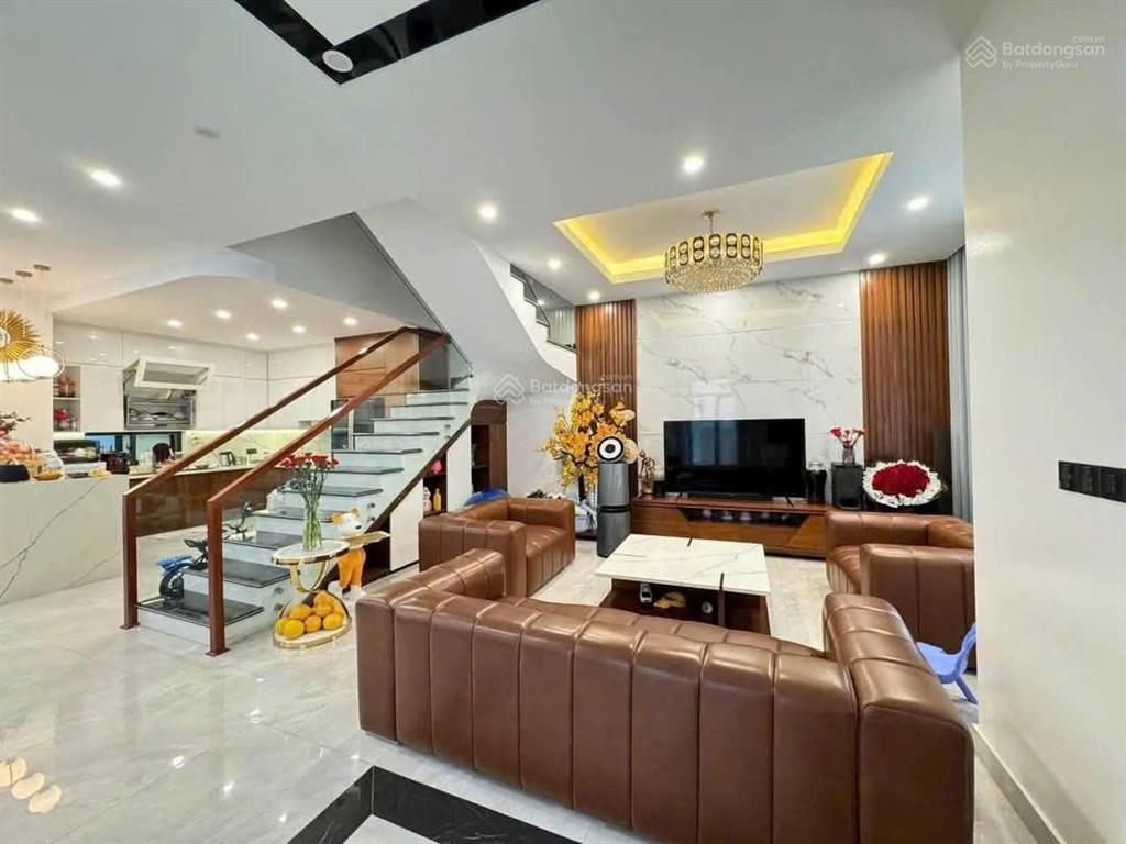 C.h.o t.h.u.ê n.h.à tại nguyên căn vinhomesmarina mới tinh 4 ngủ full chỉ 29tr0912 473 ***