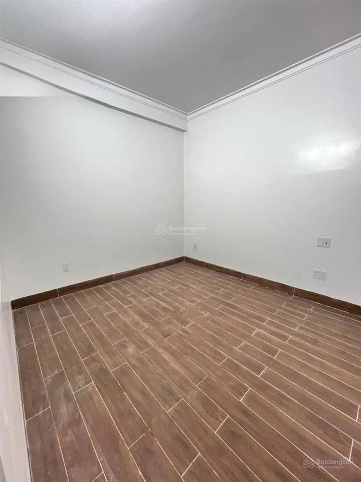 Cho thuê nhà mặt đường quán nam, 100m2, 5 tầng 6 ngủ, 21tr0912 473 ***
