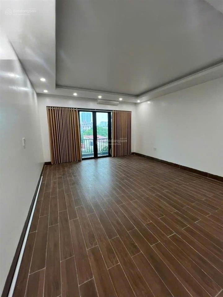 Cho thuê nhà mặt đường quán nam, 100m2, 5 tầng 6 ngủ, 21tr0912 473 ***