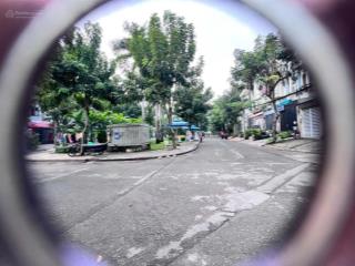 Xuất cảnh bán gấp  đất 8x15m đặng thùy trâm  đối diện công viên