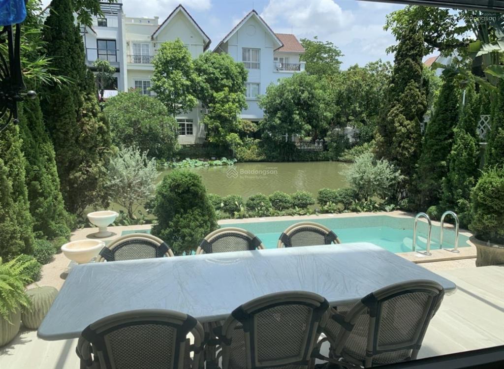 Tôi chính chủ cần bán nhanh song lập liền sông. 265m2, hoa sữa, hoàn thiện đẹp đồ nhập khẩu,có hầm