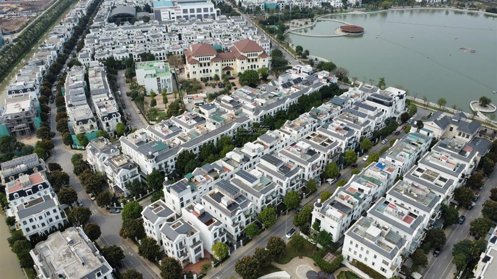 Góc đầu tư bán biệt lập nguyệt quế, 350m2 nt hiện đại. view sông thoáng, gần hồ 12.4ha giá 138 tỷ