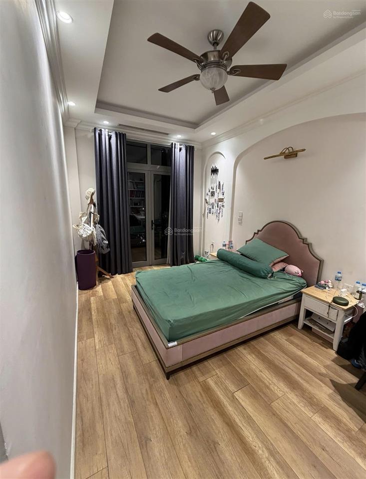 Bán gấp bt song lập vinhomes riverside. 218m2 hoàn thiện, vị trí nội khu, hàng xóm ở đông 61 tỷ