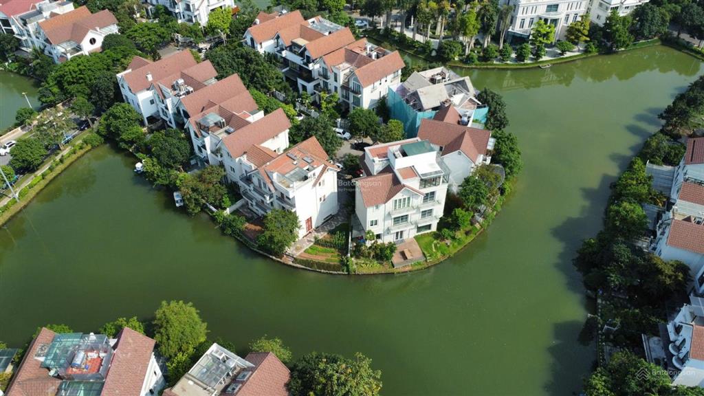 Bán vip đơn lập hoa phượng, 366m2, hoàn thiện siêu đẹp, view sông rộng. đẹp. trung tâm dự án