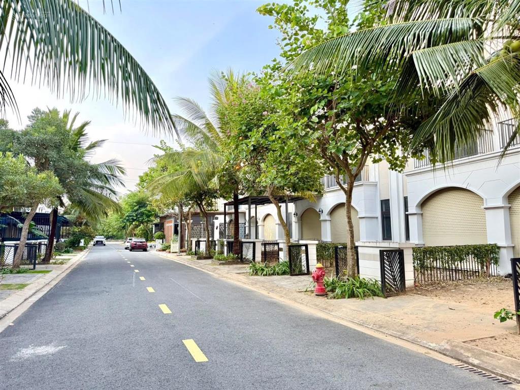 Sổ sẳn sang tên công chứng ngay view sông vàm cỏ giá 4ty9