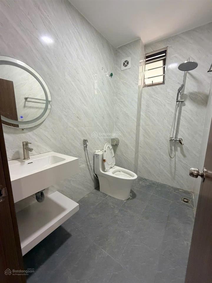 Chính chủ cần bán căn nhà 4 tầng biên giang, quận hà đông