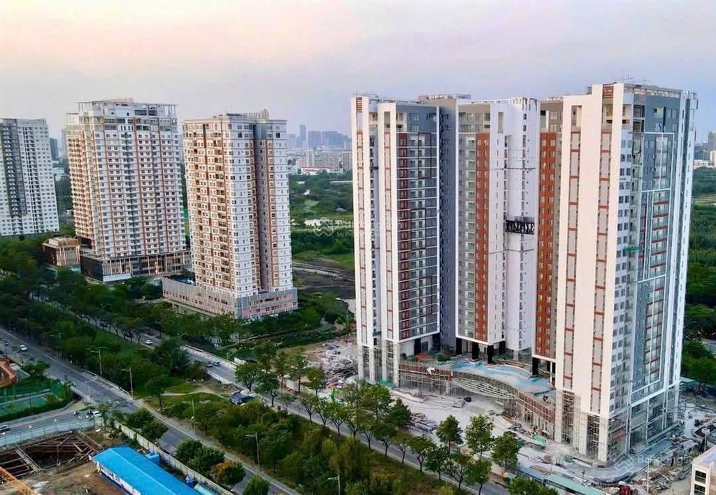 Bán cc 2pn, 2wc chỉ với 6 tỷ tại essensia sky, nguyễn hữu thọ, nhà bè, hcm