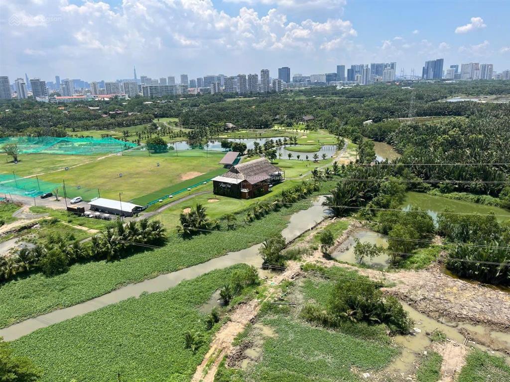 Bán cc dragon hill residence, thiết kế 3pn view phú mỹ hưng thoang mát