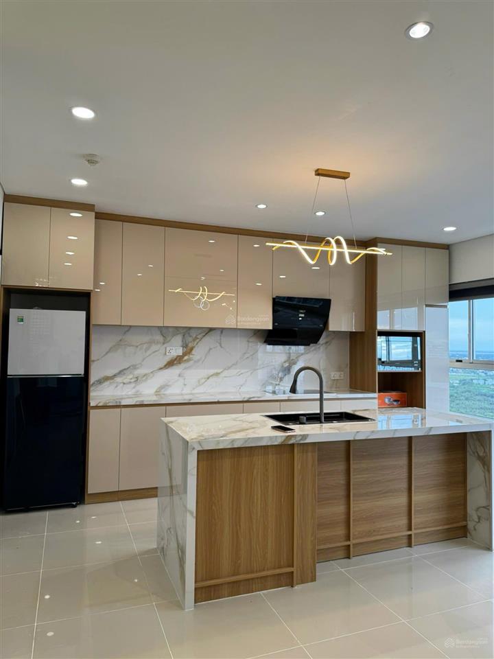 Bán căn hộ dragon hill residence and suites giá cực chất 8,6 tỷ, 150m2, 3pn, 3wc ở nhà bè, hcm