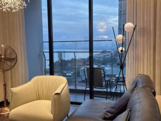 Cần thanh khoản gấp căn hộ 2pn +1 view hồ tây giá tốt nhất toà nhà  0988 799 ***