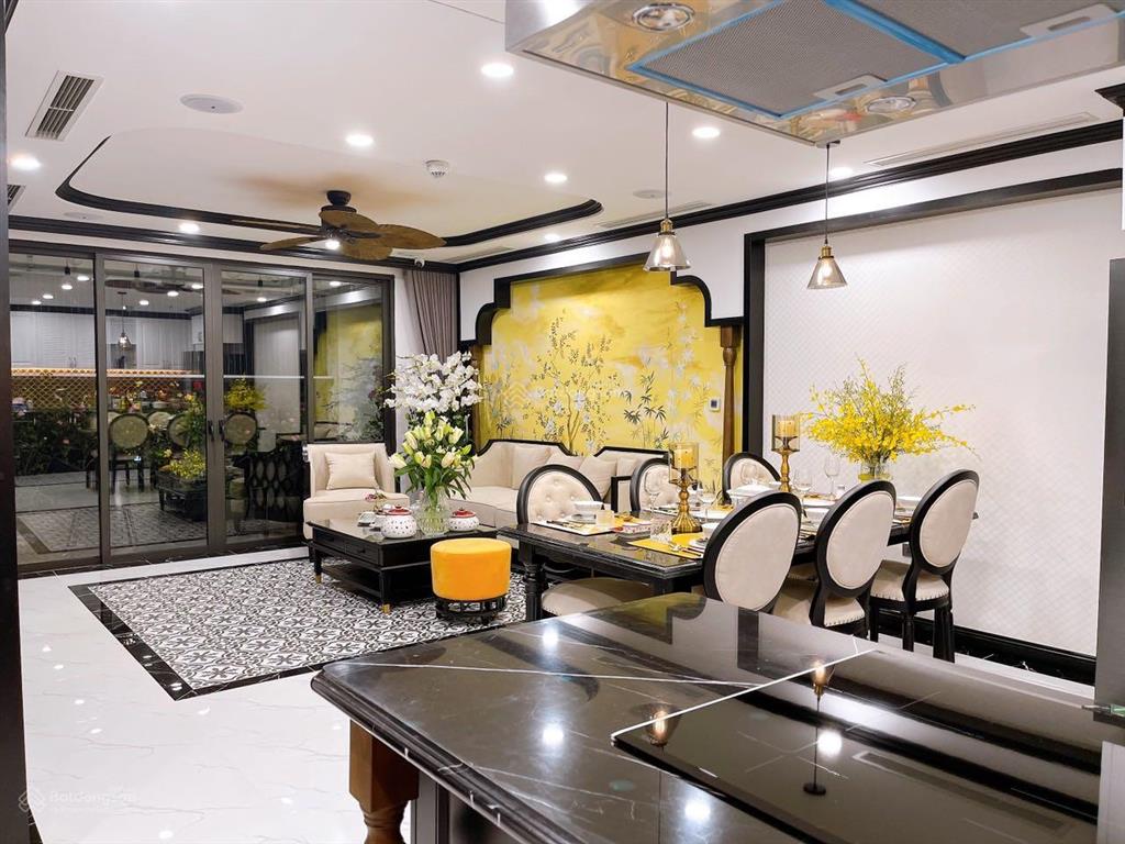 Gia đình đi định cư nước ngoài bán gấp ch 3pn 110m2 d'.le roi soleil 59 xuân diệu giá 14 tỷ xx