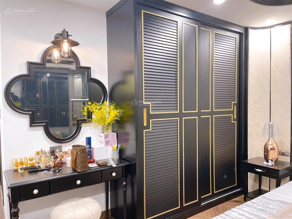 Gia đình đi định cư nước ngoài bán gấp ch 3pn 110m2 d'.le roi soleil 59 xuân diệu giá 14 tỷ xx