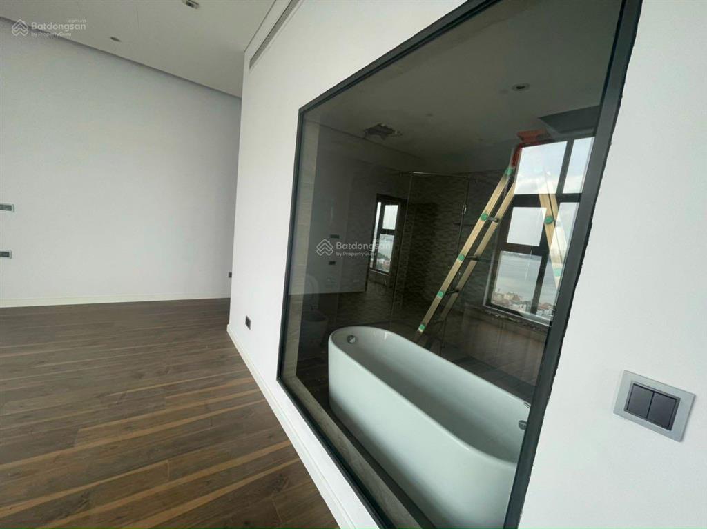 Độc quyền quỹ căn penthouse 234m² view hoa hậu d'le roi soleil 59 xuân diệu  0988 799 ***
