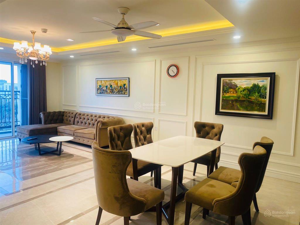 Cần bán gấp căn hộ 3 phòng ngủ 110m2, view hồ tây và sông hồng đang cho thuê 35tr/th dòng tiền