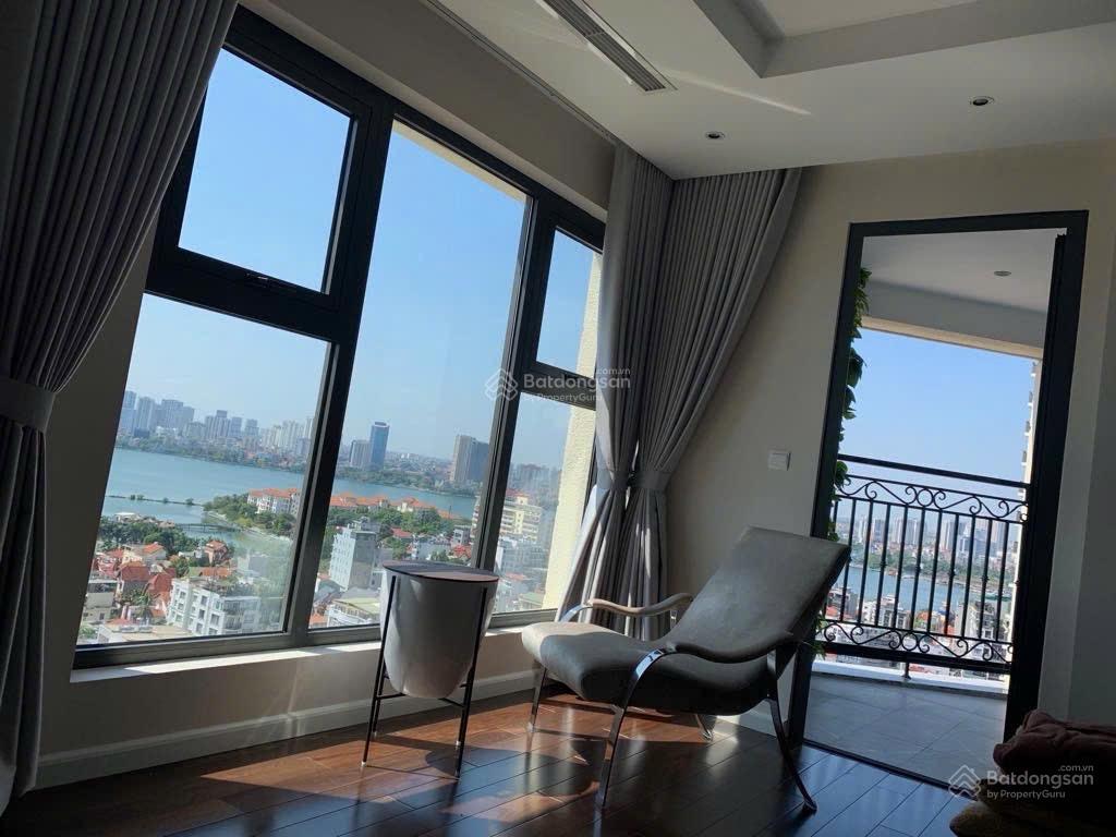Chính chủ căn hộ cần bán gấp căn hộ 146m2 d. le roi soleil 59 xuân diệu giá tốt,  0988 799 ***