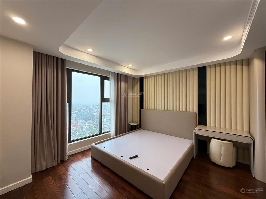 Tôi cần bán gấp chuỗi căn hộ 2pn hiện đang cho thuê giá 12 tỷ ** tại d’. le roi soleil 59 xuân diệu
