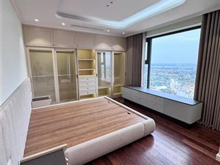 Chính chủ bán gấp căn hộ 110m2 giá sập giá hời tòa soleil 59 xuân diệu chỉ 15 tỷ **  0988 799 ***