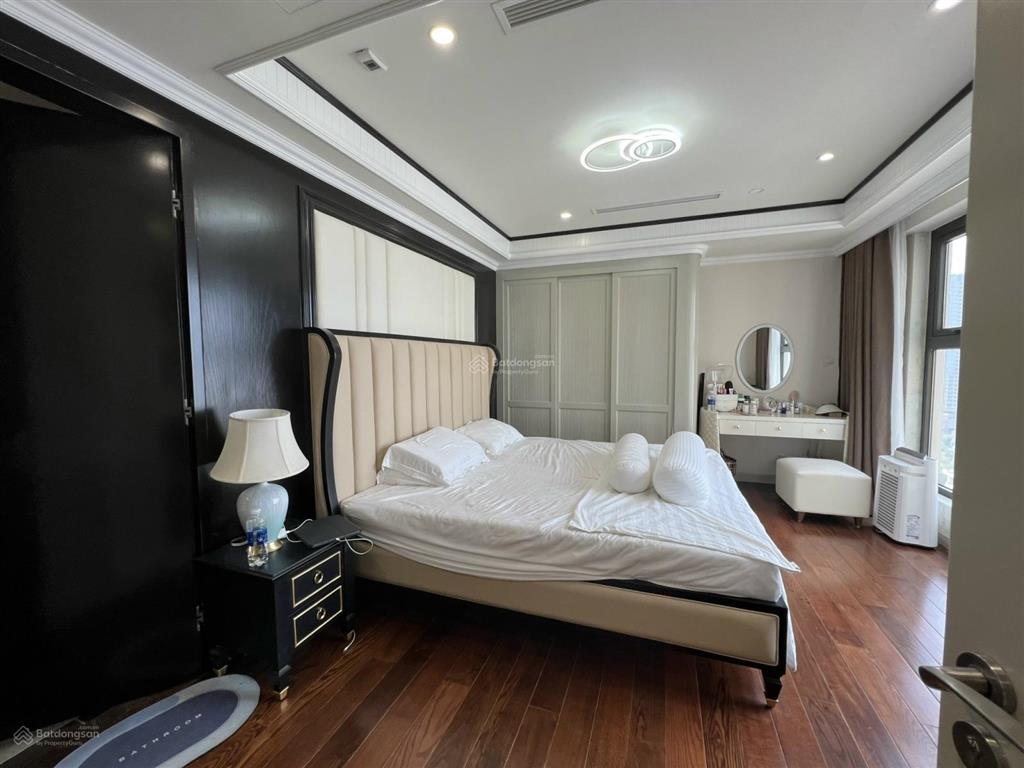 Chính chủ căn hộ cần bán gấp căn hộ 110m2 chung cư d leroi soleil giá sập 15 tỷ **  0988 799 ***