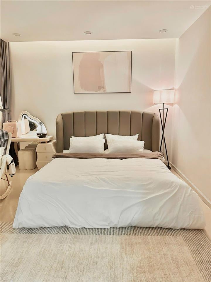 Cho thuê gấp chuỗi căn hộ 3 phòng ngủ 110m2 hiện đang cho thuê air bnb