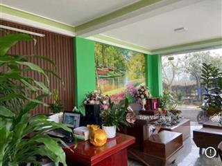 Chuyển công tác bán nhà 40m2 dân xây 6 tầng kiên cố, 3 mặt đường oto tránh, view vườn hoa
