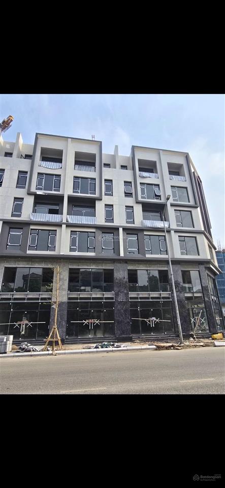 Bán cắt lỗ shophouse rẻ hơn 3 tỷ so với giá niêm yết! cần gấp!