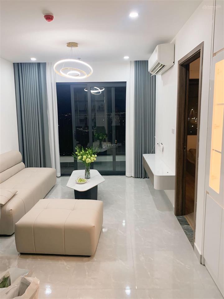 Cho thuê căn hộ 2 ngủ 2vs 69m2 full đồ mới tinh giá chỉ 8tr/tháng. chung cư 384 lê thánh tông.