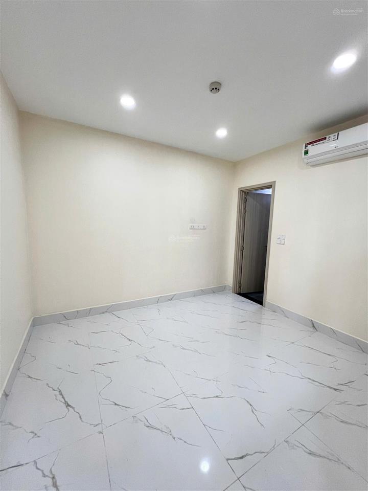 Cho thuê chung cư hoàng huy đổng quốc bình  lạch tray 5 tr/ tháng thiết kế 2 ngủ + 2 wc