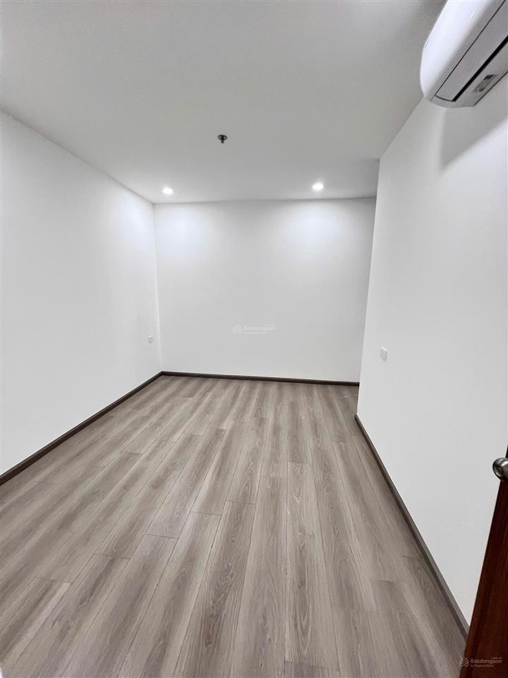 Cho thuê căn hộ 69m2 2 ngủ 2vs gía 5,5tr/tháng. dự án 384 lê thánh tông, ngô quyền, hải phòng