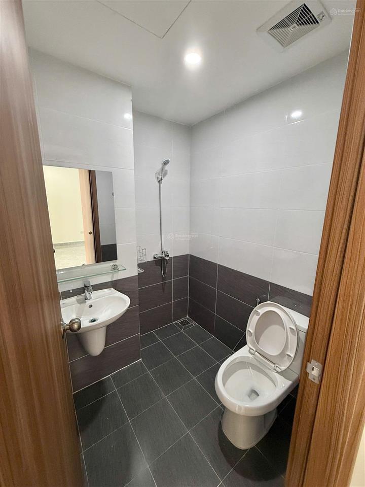 Căn hộ 69.83m2 2 ngủ 2vs giá siêu tốt chỉ 1.65 tỷ (có thương lượng). dự án 384 lê thánh tông