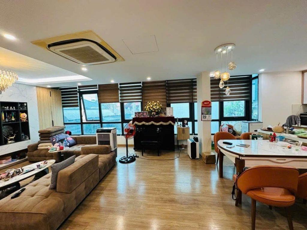 Nhà đẹp 7 tầng thang máy Ba Đình – đẹp mê – Mời anh chị ngắm nhà
