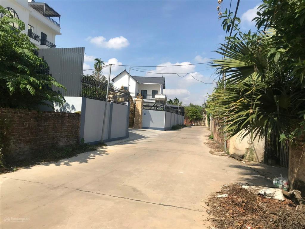 Chủ cần tiền hạ giá mạnh tay 55m2 đất sóc sơn giáp kcn nội bài đường 6m ô tô.