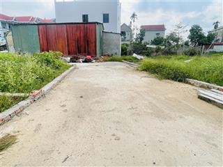 Chủ cần tiền hạ giá sâu mảnh đất đẹp 45 chưa đến 3 tỷ ô tô đỗ cửa. cạnh cầu nhật tân.